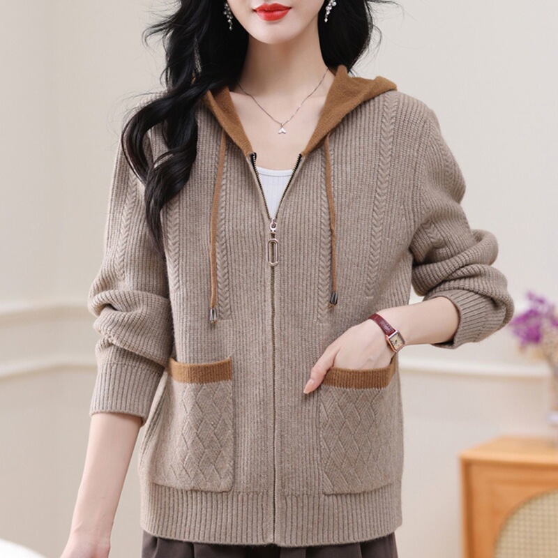Women's knitted sweater jacket with zipper, autumn and winter hooded thickened loose oversized cardigan sweatshirt, new style Women's knitted sweater jacket with zipper, autumn and winter hooded thickened loose oversized cardigan sweatshirt, new style