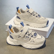 男童鞋子2025新款冬加绒中大童炸街跑步运动鞋软底透气老爹小白鞋