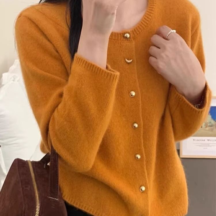 十三行高货~爱心扣浣熊毛针织开衫女2025秋季新款圆领百搭毛衣|undefined