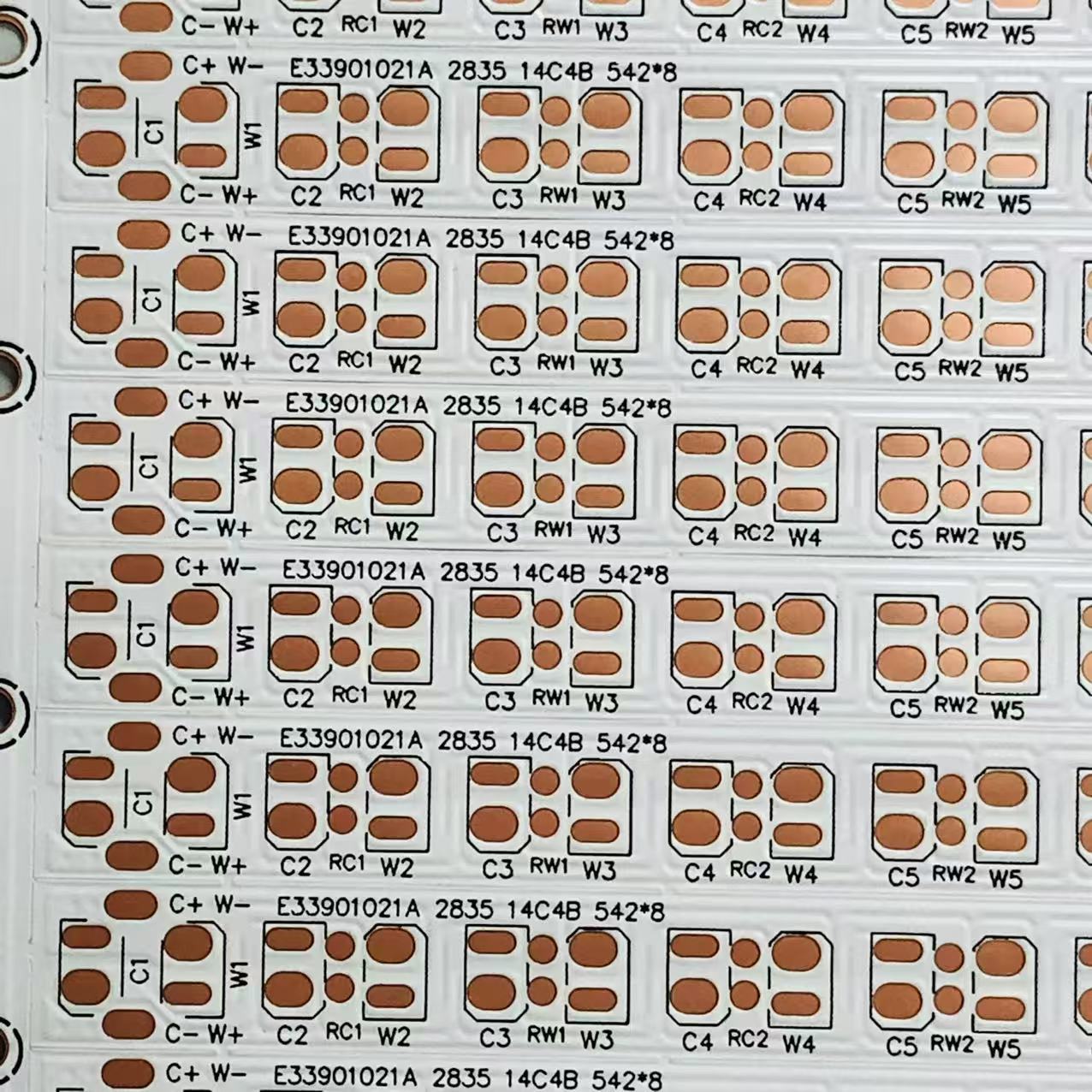 FPC软灯条板2835双色 112D/PCS 4B14C*2 542*8MM*30PCS 双面白膜