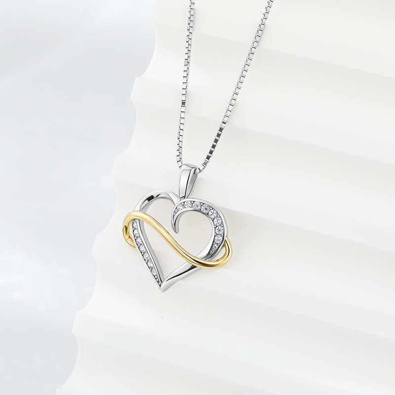 Europa y América Cross-border 925 plata de ley con incrustaciones de diamantes amor colgante cadena de clavícula lujo ligero simple y versátil collar de alta calidad en forma de corazón