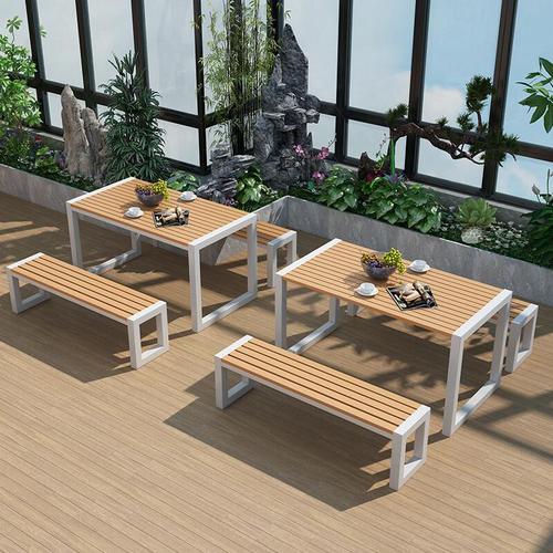 Retro Outdoor Table and Chair Set Balcony Table and Chair Combination Leisure Outdoor Courtyard Fashionable Simple Terrace Garden Table