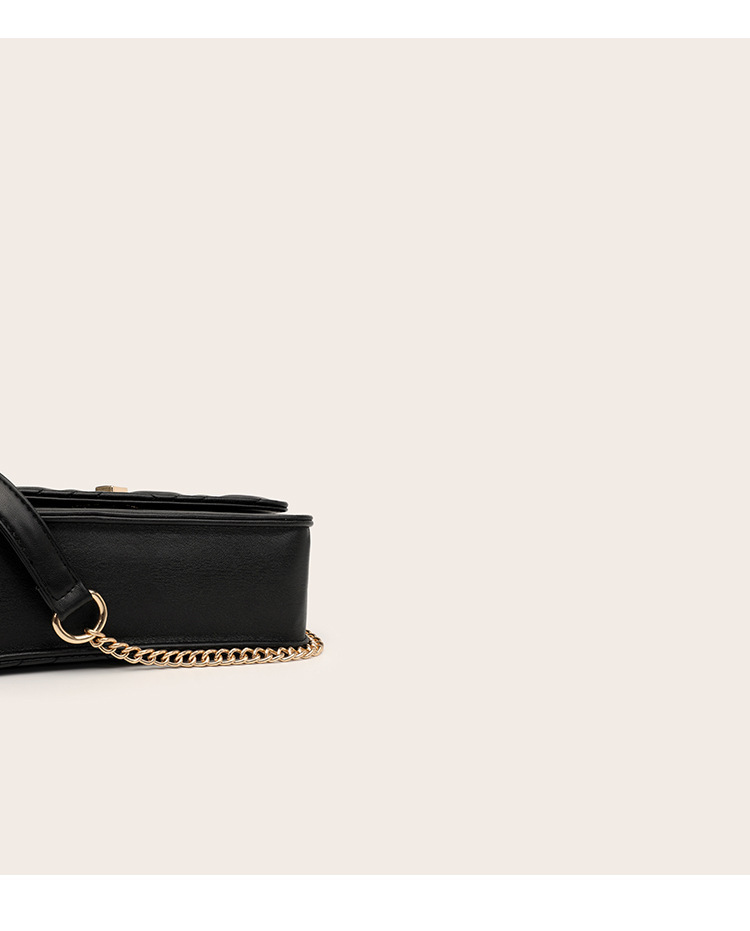 Borsa a tracolla donna versatile con ricamo e catena alla moda_voghion.com