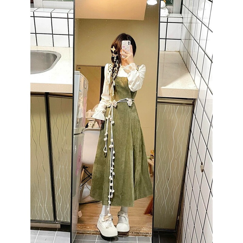 2026 Spring and Autumn French-Style Elegant Waist-Cinching Faux Two-Piece Dress, Gentle Retro Literary Mori Girl Style Waist-Cinching Dress, Others