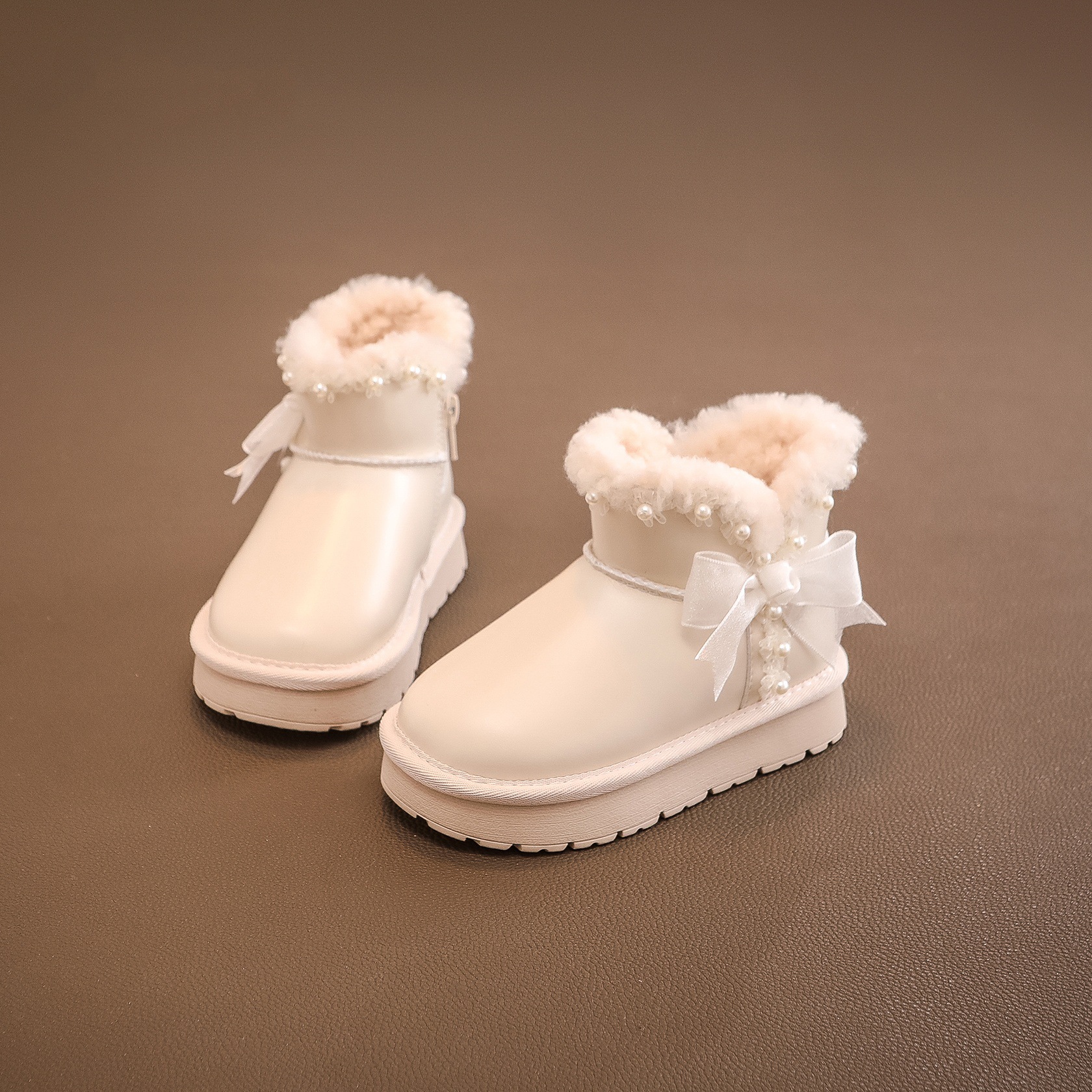 Botas de nieve para niñas 2026 invierno nuevo arco para niñas botas cortas princesa para niños botas de algodón gruesas image 5