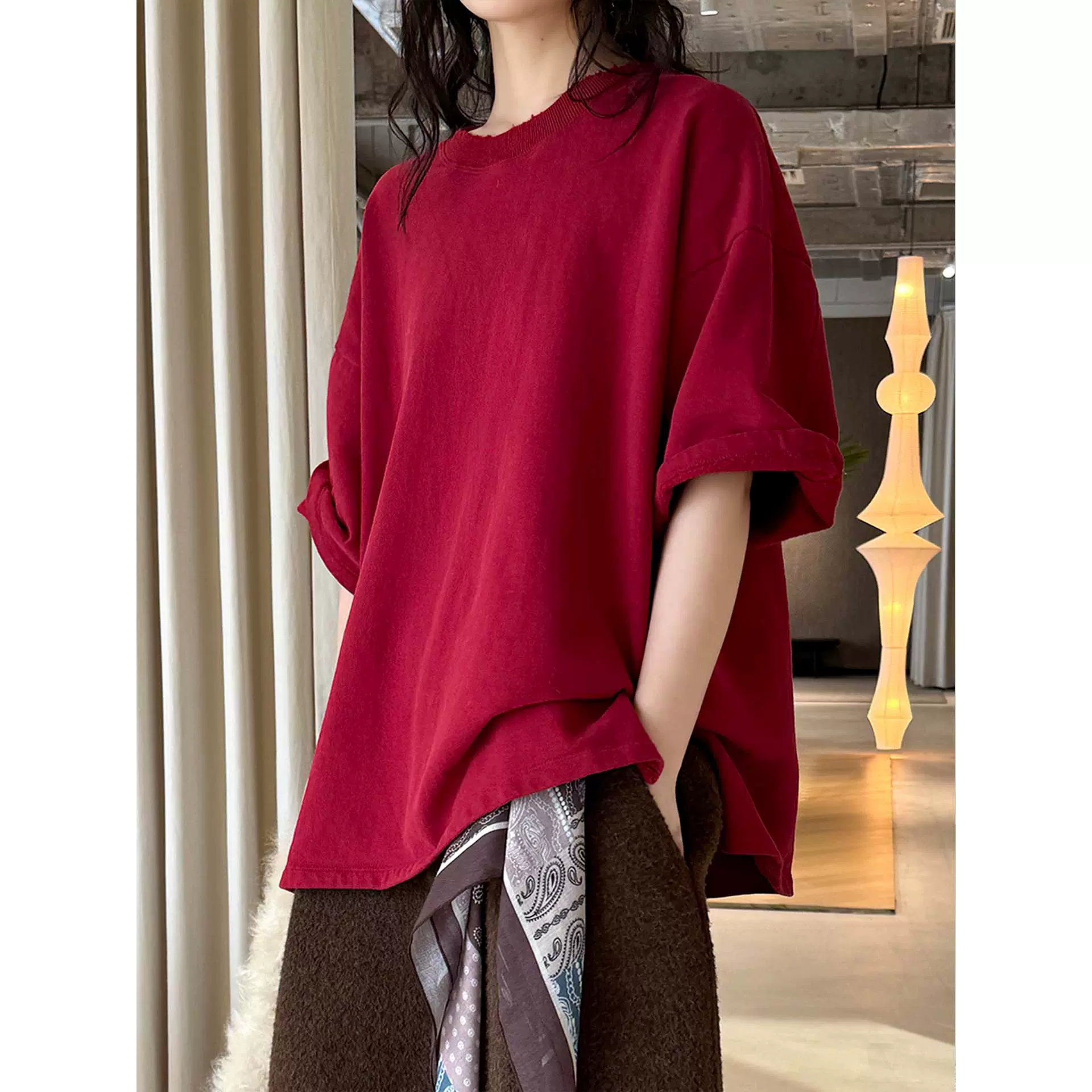 卢浮早春新款韩系简约时髦圆领落肩大版抓绒T恤廓形宽松上衣女