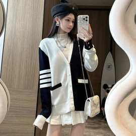 原单高质量TB家撞色拼色v领针织衫女时尚宽松早秋外套开衫上衣