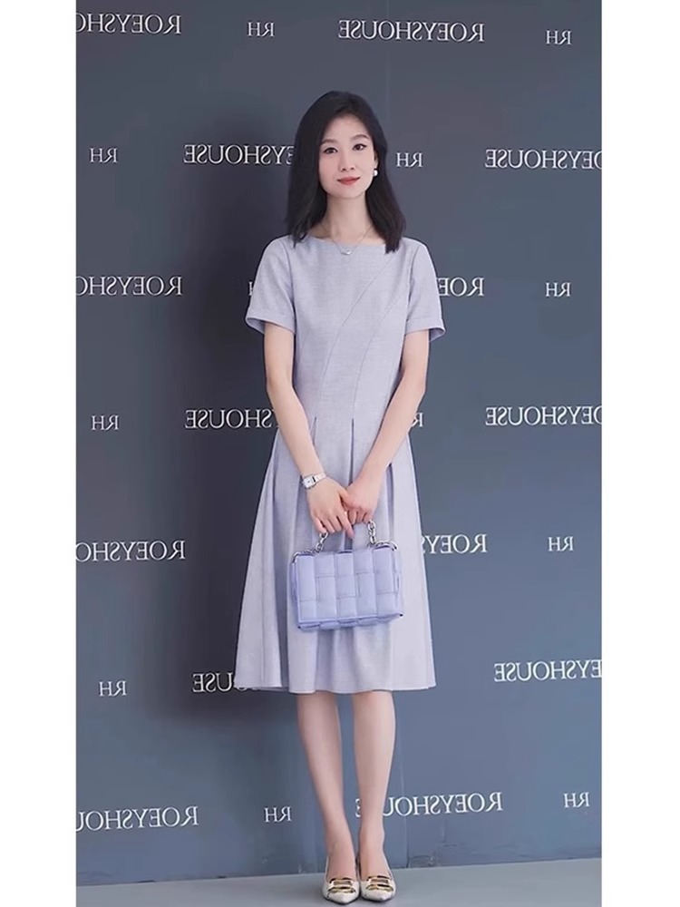 夏装新款气质显瘦垂坠感高贵漂亮小香风绝美别致连衣裙子女装3412