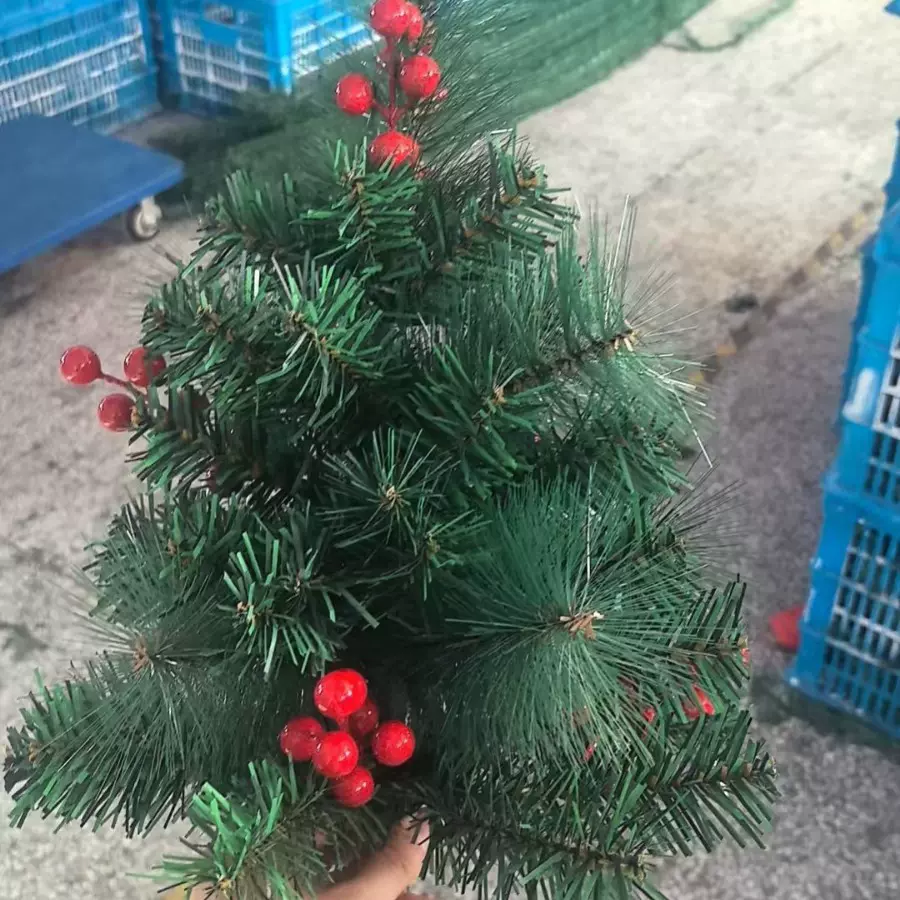 45CM松针红果小树桌面小树圣诞树圣诞节