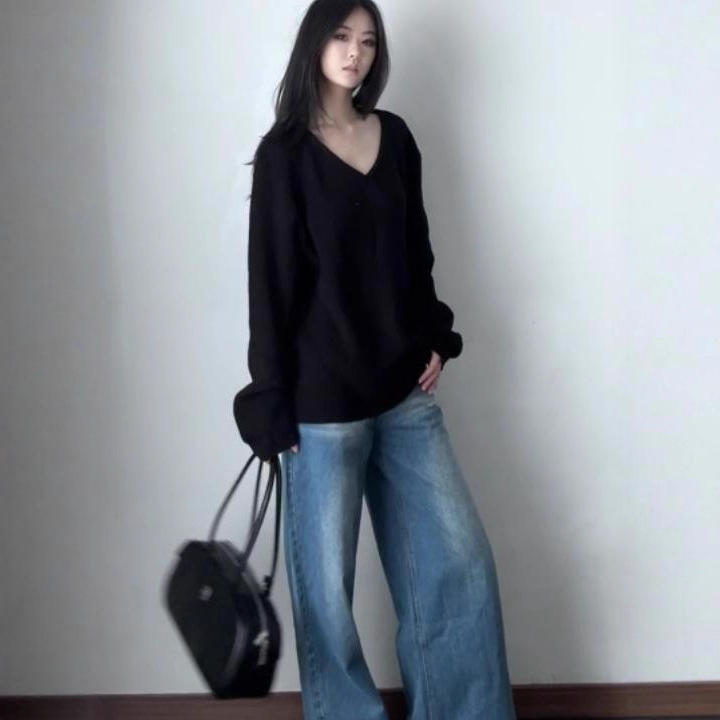 早秋慵懒高级感黑色V领套头毛衣女宽松显瘦2025新款针织外搭上衣|undefined