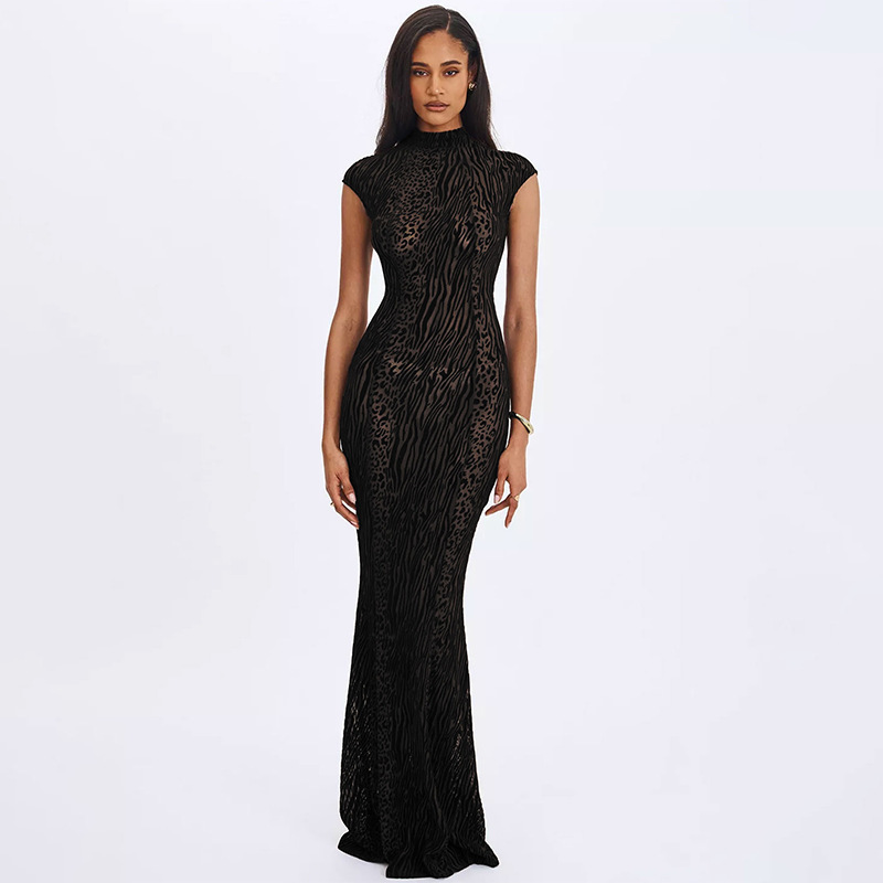Sexy Women's Backless Slim-Fit Long Dress, Short-Sleeved Fishtail Hem Dress, Suitable for Formal Occasions