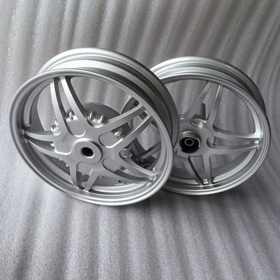 Motorcycle wheel hub – Aluminum Wheels Suitable for Yamaha - 10inch-yamaha-fuxi-kuchi-all-silver-and-white-one-set-minimum-order-of-200-sets-front-wheel-10-holes-rear-wheel-18-teeth