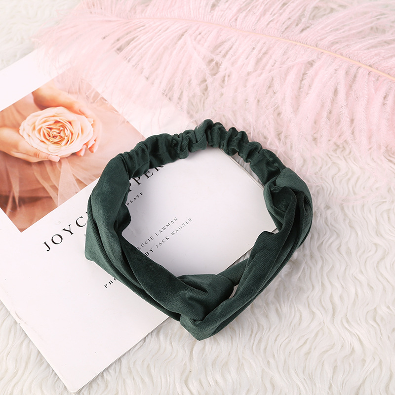 Europa y América transfronteriza cruzada banda de pelo de franela de color sólido banda de pelo de las mujeres Internet celebridad elástico alto elástico accesorios para el cabello cuerda de pelo al por mayor