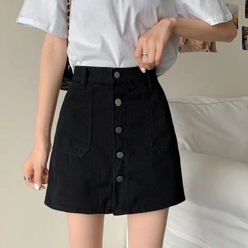 Black denim short skirt, half-length, spring and autumn Korean style, high-waisted, slimming, buttoned, anti-transparent lining, pocketed A-line skirt