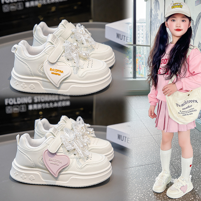 儿童运动鞋2025秋季新款舒适透气网面男女童可爱休闲鞋时尚小白鞋