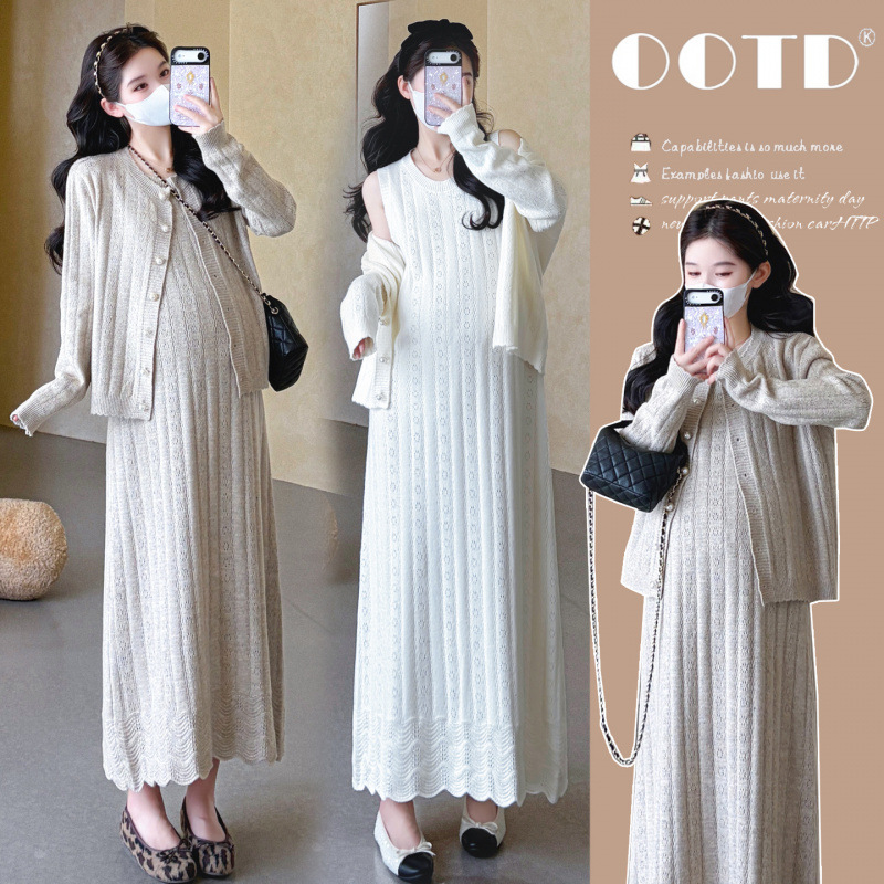 Maternity dress for trendy moms, new autumn and winter style, stylish and slimming cardigan and vest dress, autumn two-piece set