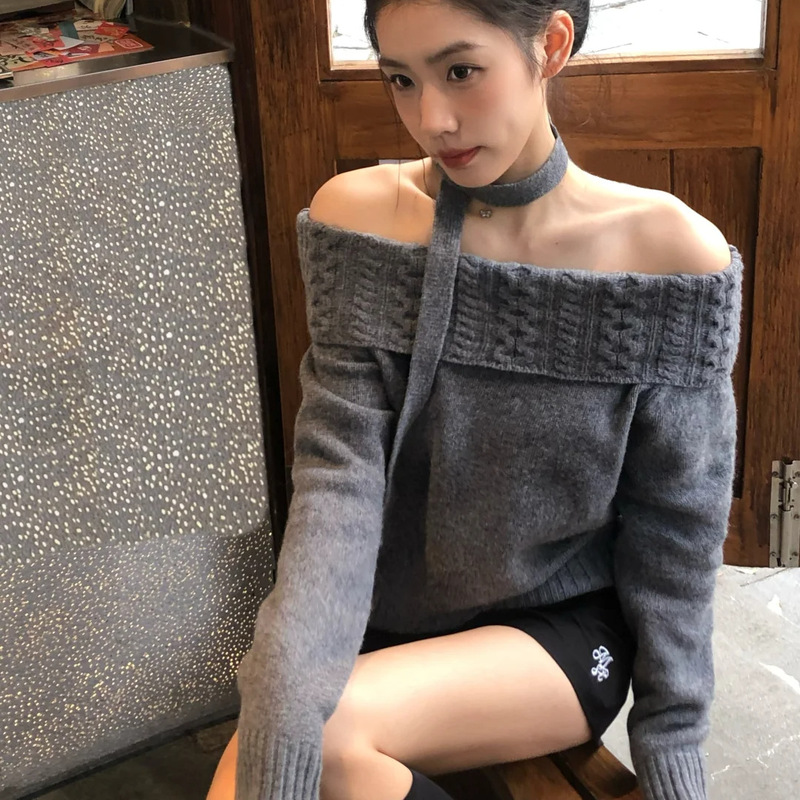 Grey Twisted Shoulder Sweater Women's Autumn and Winter Retro Lazy Style Shoulder Short Inner Knitted Base Shirt for Winter