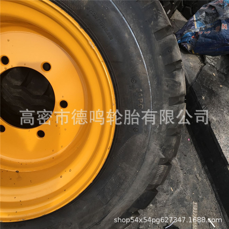 15,0/55-17 neumático empacadora puede ser equipado con anillo de acero al por mayor de la fábrica agrícola cosechadora de neumáticos de vacío