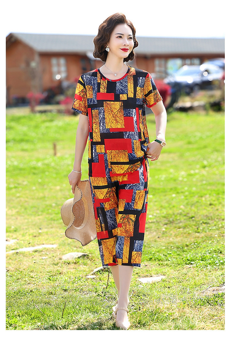 1948523698-3121916217400381440