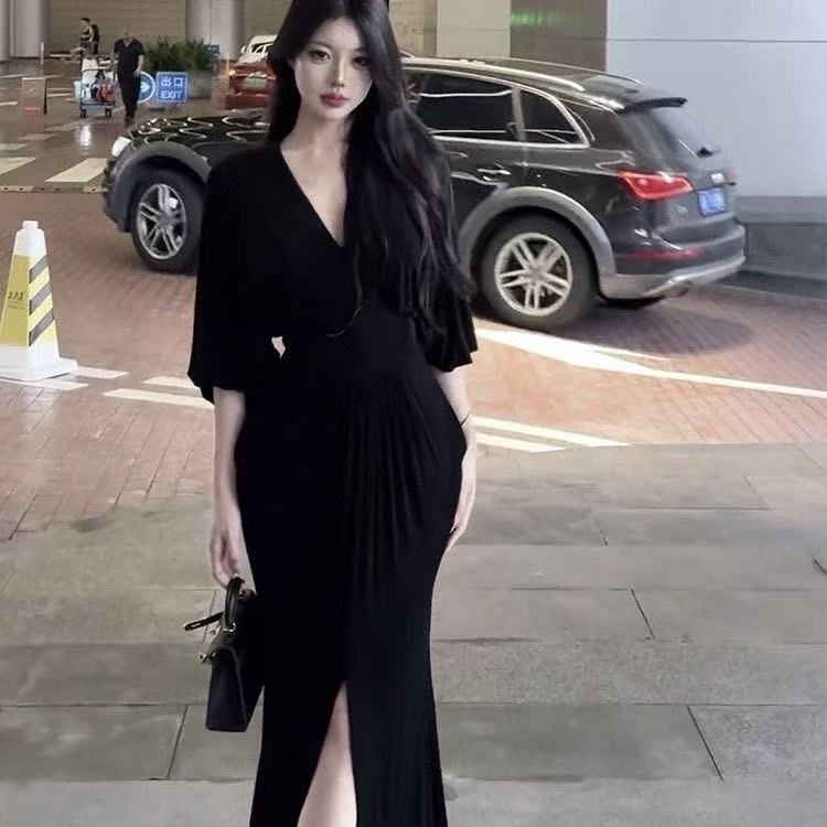 纯欲辣妹V领蓬蓬袖开叉连衣裙女2025秋季新款修身显瘦感包臀长裙|undefined