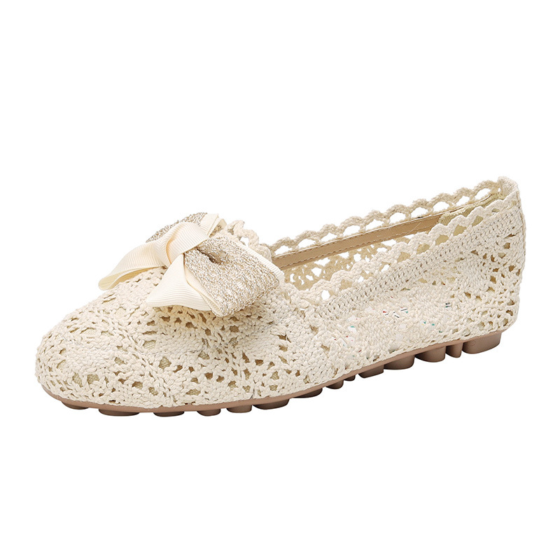 Zapatos de tela de primavera y verano de malla transpirable para mujer viejos zapatos de una sola capa de Beijing zapatos huecos de mujer de fondo suave zapatos planos de mujer embarazada de talla grande 41-43 image 6