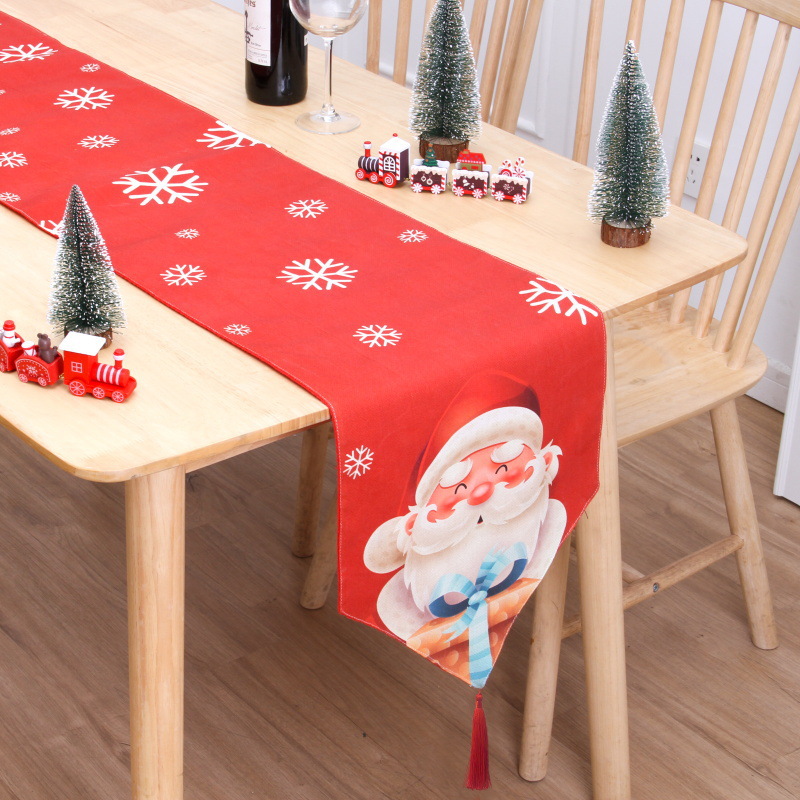 Nuevas banderas de mesa de Navidad transfronterizas de doble capa de algodón y lino impresión creativa de muñeco de nieve almohadilla de mesa atmósfera de decoración de Navidad