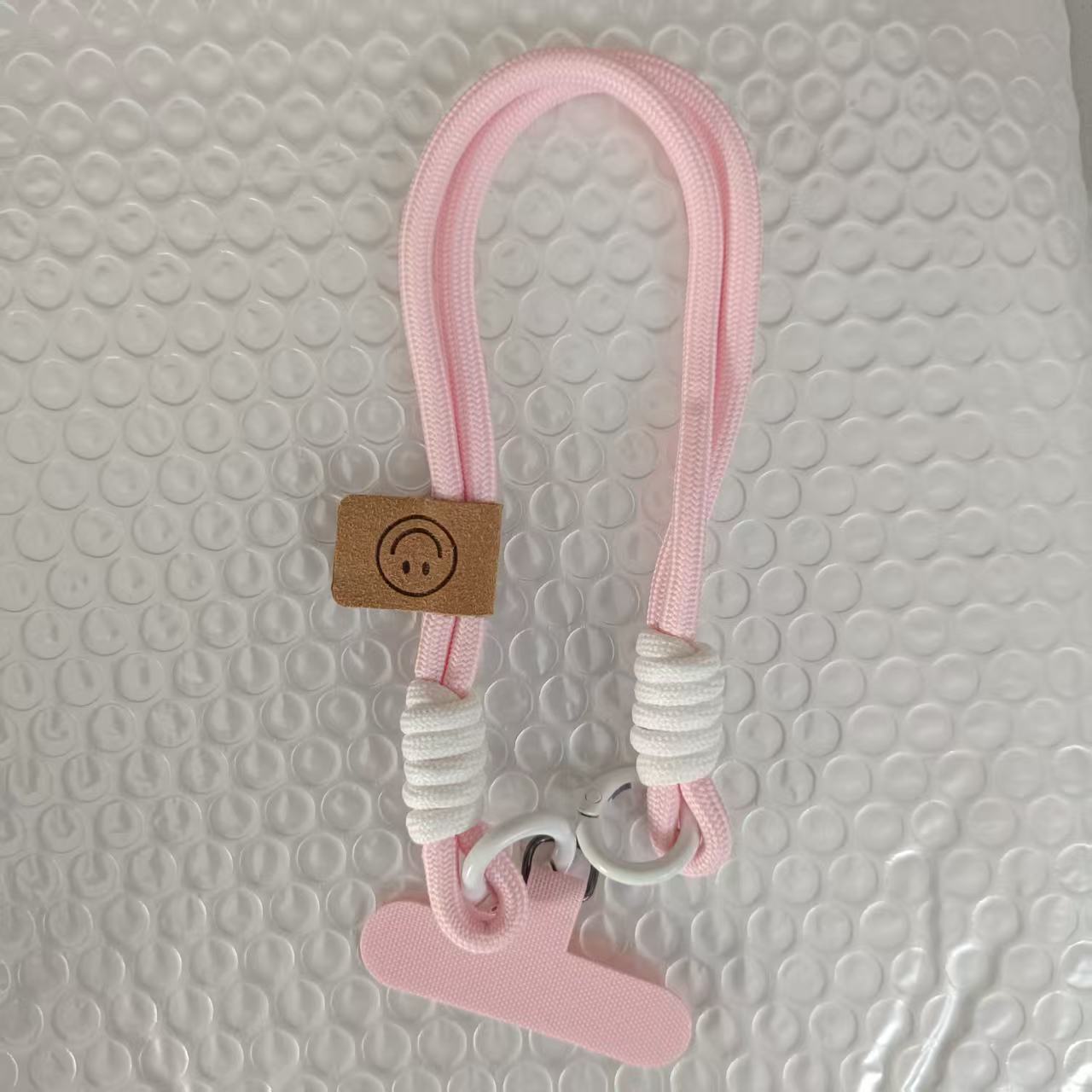 핑크+스페이서+웃는 얼굴