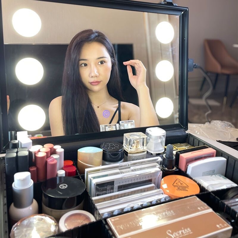 Professional makeup artist's portable makeup case, large capacity, with LED light