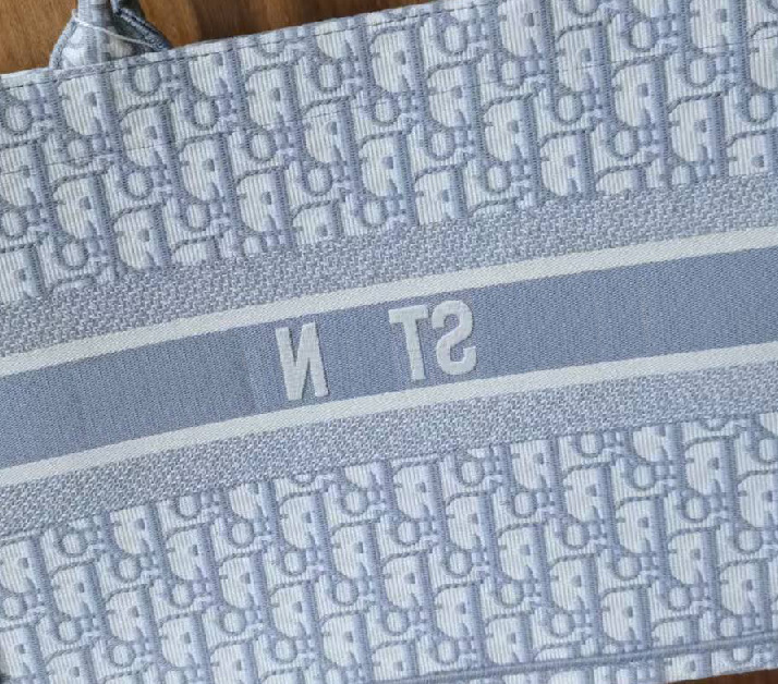 D's 刺繍ウェディングバッグ 赤横縞動物園 タイガートートバッグ トートブック ショッピングバッグ 刺繍レディースバッグ|undefined
