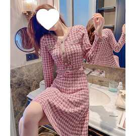 2026年新款春装女装小香风针织连衣裙v领小个子收腰时尚减龄裙子