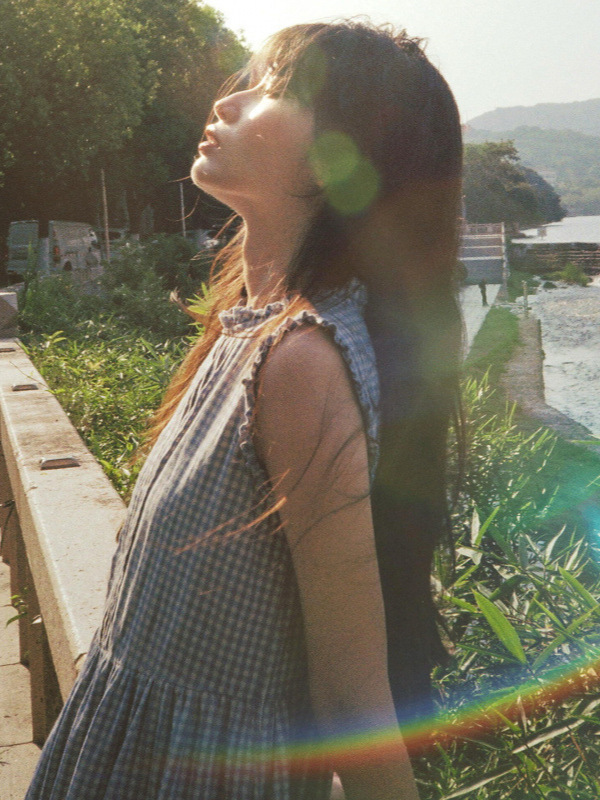法式蓝色格纹背心连衣裙女夏季2025新款气质宽松无袖花边长裙子|undefined