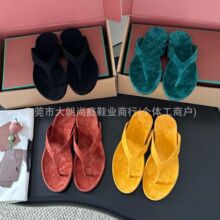 莞产高定L*反绒麂皮人字拖女外穿软底不累脚防滑夹脚拖度假百搭拖