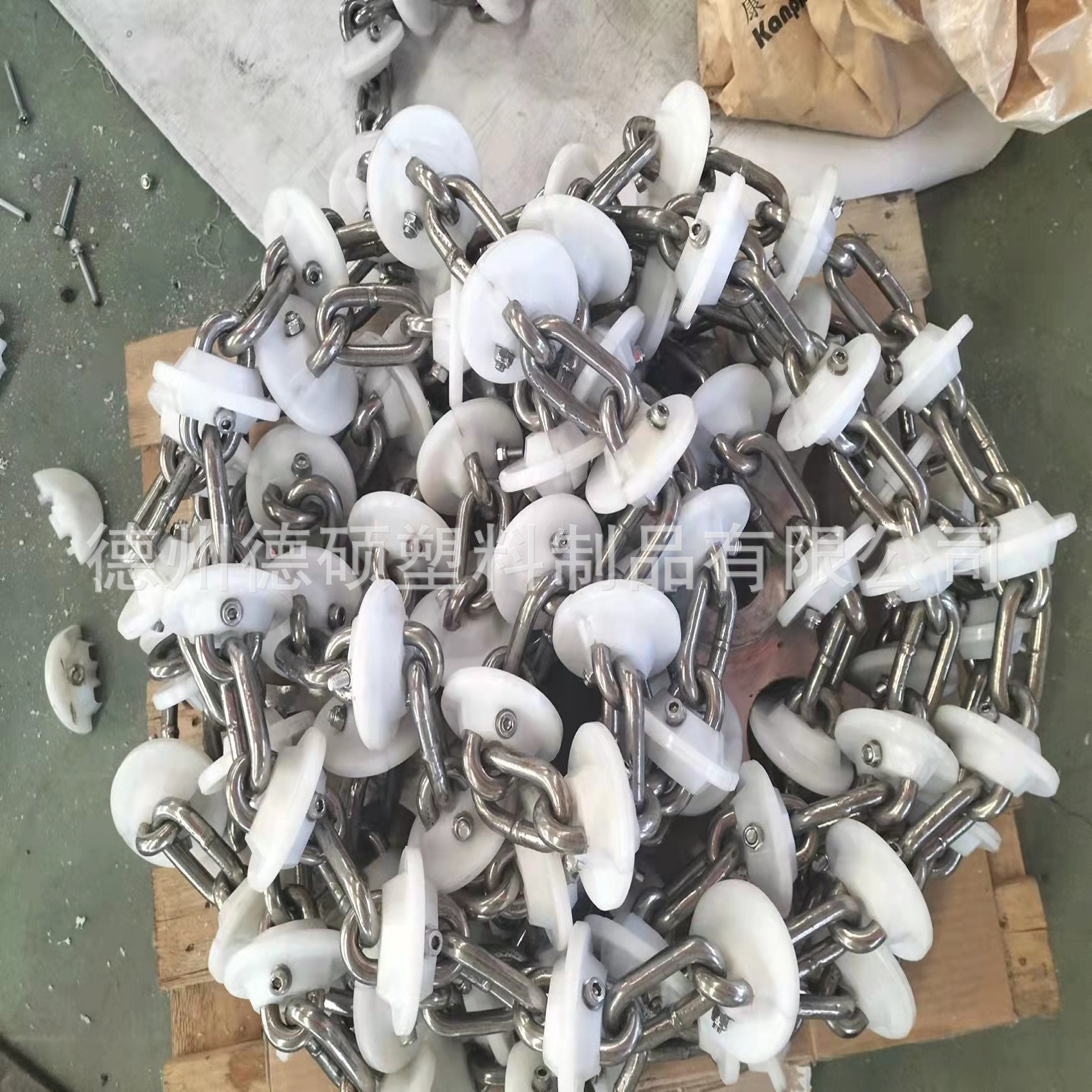 橡胶粉管链输送机刮板/管链输送机参数管径70送料机链条输送带