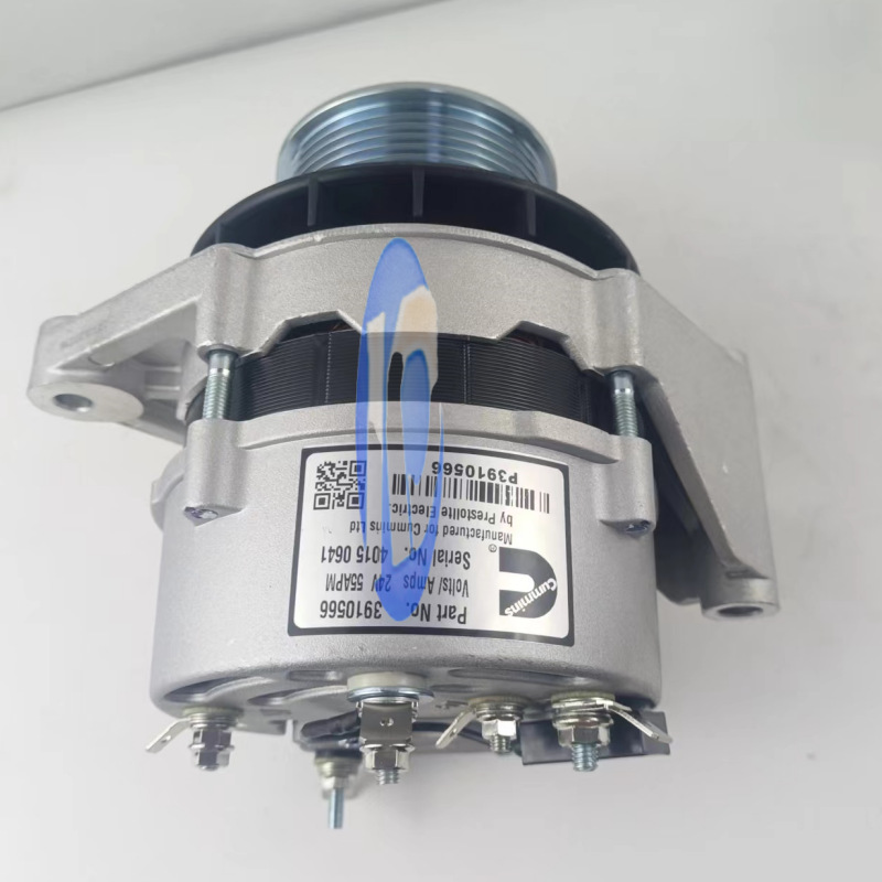 Dongfeng Cummins 6BT Construction Machinery Engine Parts Charger 3975139 3910566