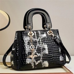 Princess Diana bag women's cross-border new spring and summer fashion niche women's crocodile pattern shoulder crossbody bag versatile handbag