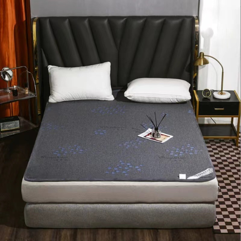 Mattress, keep warm wear-resistant non-slip soft duvet, Birthday gift 2