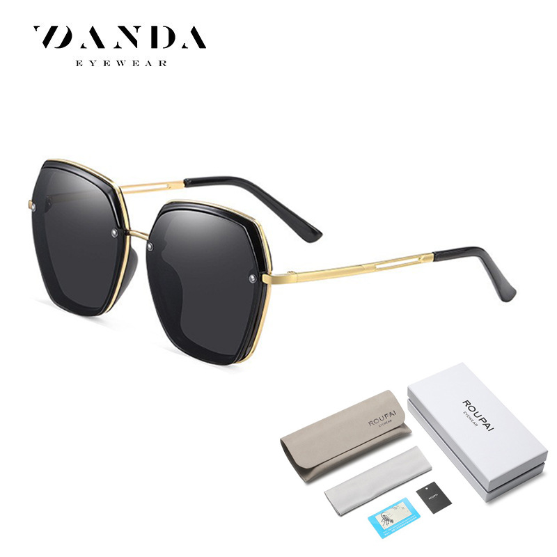 2023 transmisión en vivo mismo HD gafas de sol polarizadas de las mujeres verano simple moda protección UV gafas de sol al por mayor