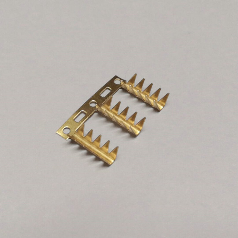 10MM terminal de cableado de dientes de tiburón hebilla de cobre en forma de U Diente de cocodrilo serrado de cobre que prensa terminal conector eléctrico hebilla de alambre