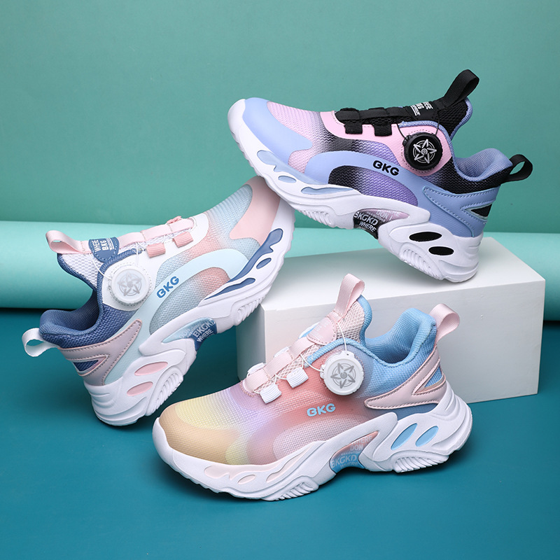Zapatos deportivos de niñas otoño 2025 nuevos zapatos de moda de malla transpirable camuflaje personalidad zapatos de marca BKG zapatos infantiles