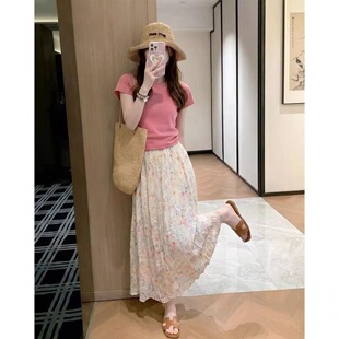 �ļ��^����ƤС���b�޺ÿ��������@�ݷ�ɫT���黨����ȹ�ɼ���Ů