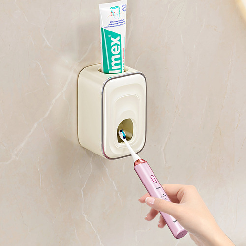 奶油风免打孔壁挂式带挤牙膏器牙刷架卫生间浴室漱口杯收纳置物架