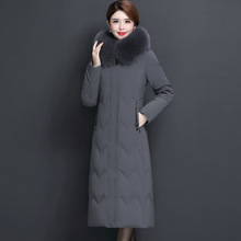 妈妈洋气羽绒服女2025年冬季新款中年宽松中长款过膝狐狸毛领外套