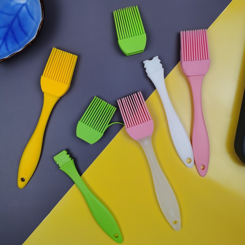 17cm thick version of small oil brush BBQ silicone barbecue brush color small cream baking egg brush