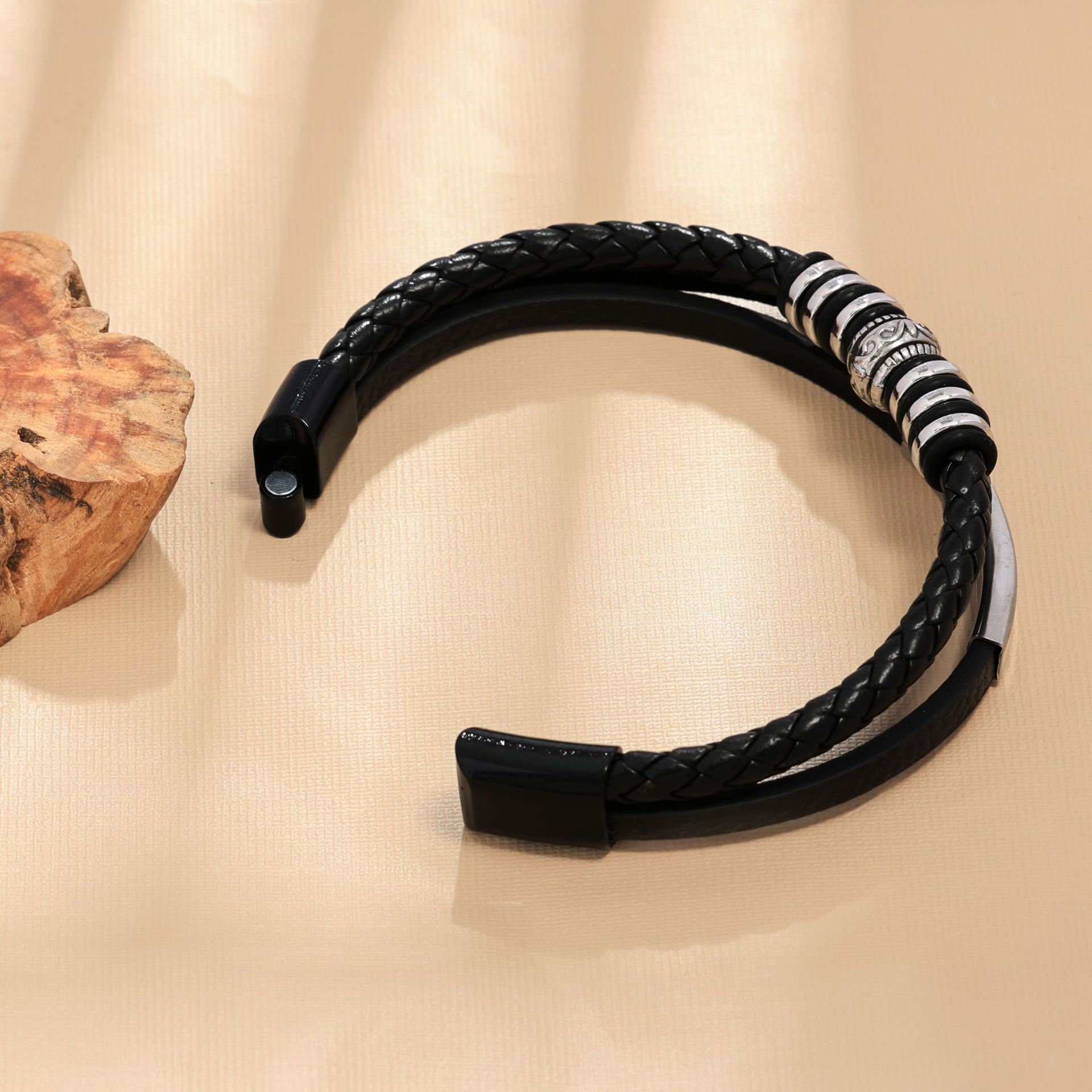 Pulsera de cuero transfronteriza europea y americana para hombres, joyería, moda, cuerda de cuero retro, pulsera con cuentas, pulsera para hombres y mujeres, estilo étnico