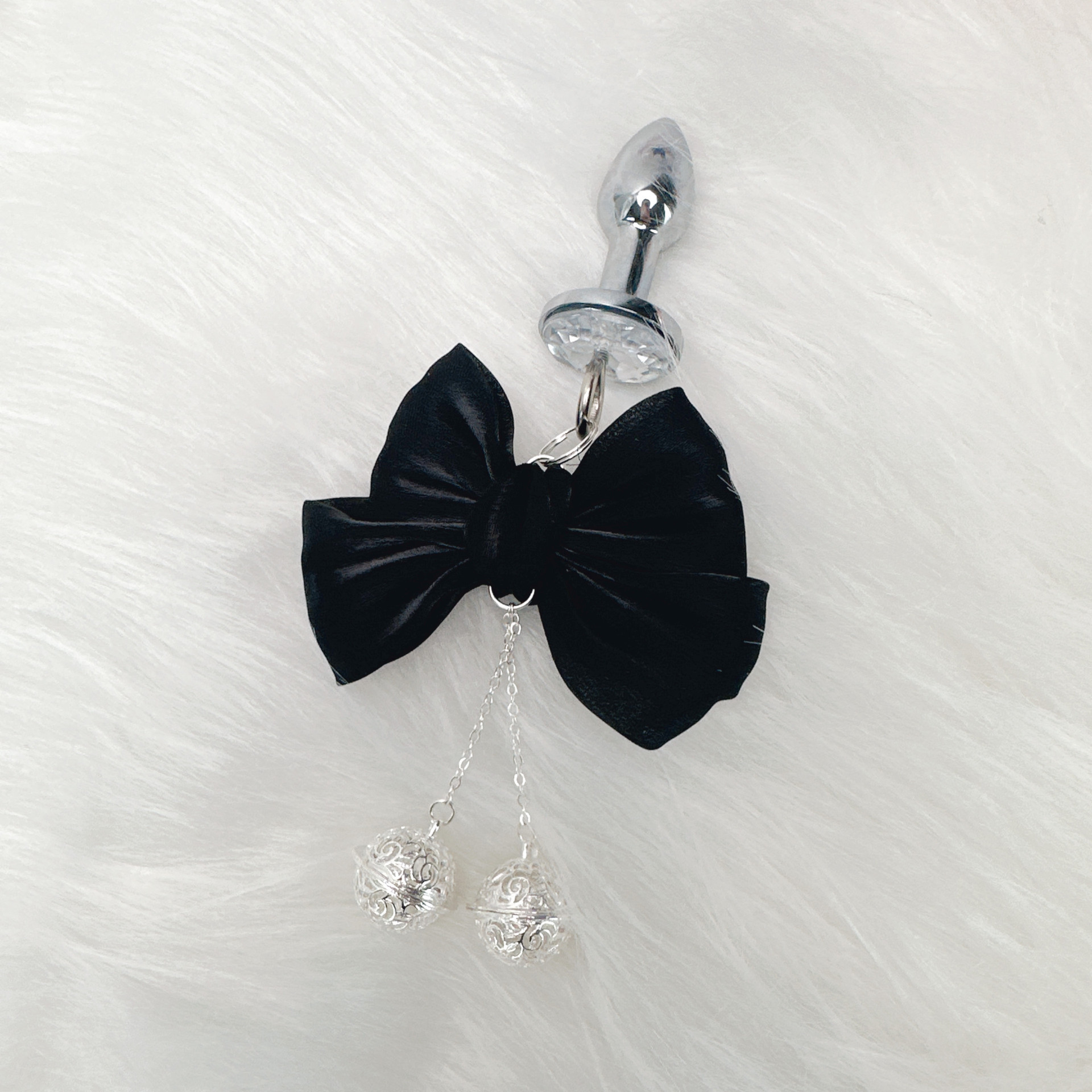 Fábrica directa de artículos sexuales SM esclavo femenina arco de cuentas cadena de leche clip pareja coqueteo artículos de venta