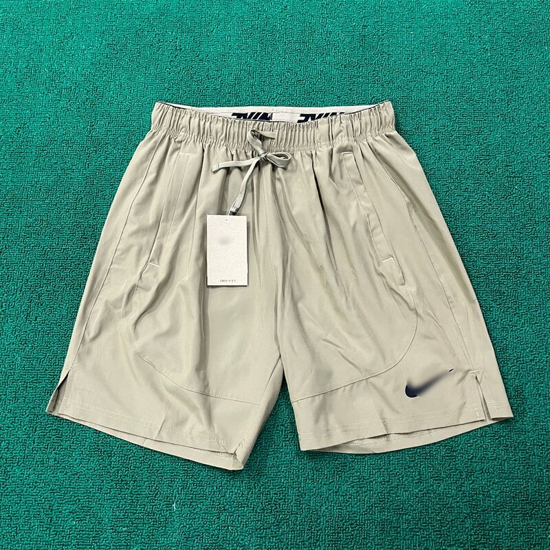 Men's ice silk sports shorts, smooth and thin, suitable for home, outdoor running, and walking, versatile men's shorts