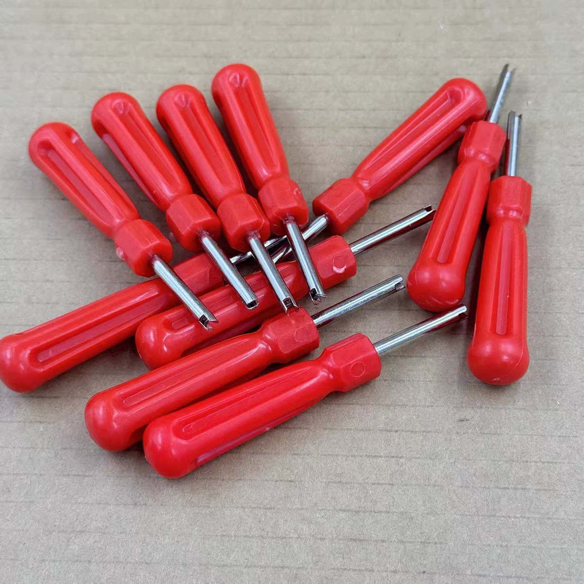 Отвертка для сердечника клапана автомобильных, мотоциклетных и велосипедных шин, ключ для клапана, инструмент для ремонта и разборки шин