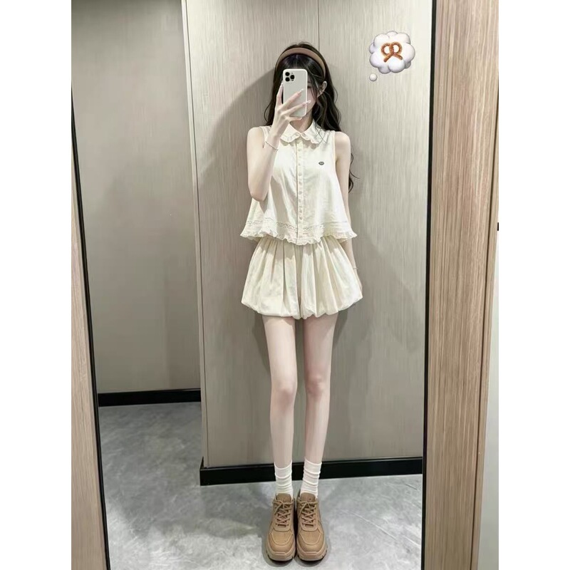 Cream-Colored College-Style Doll-Collar Sleeveless Top Paired with a Short Skirt, Age-Reducing Two-Piece Set for Students, Made of Ramie Cotton