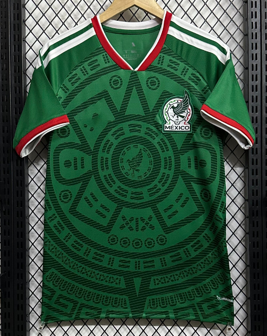 Una pieza de camiseta 2425 equipo nacional México Italia Brasil España Portugal uniforme de fútbol bordado