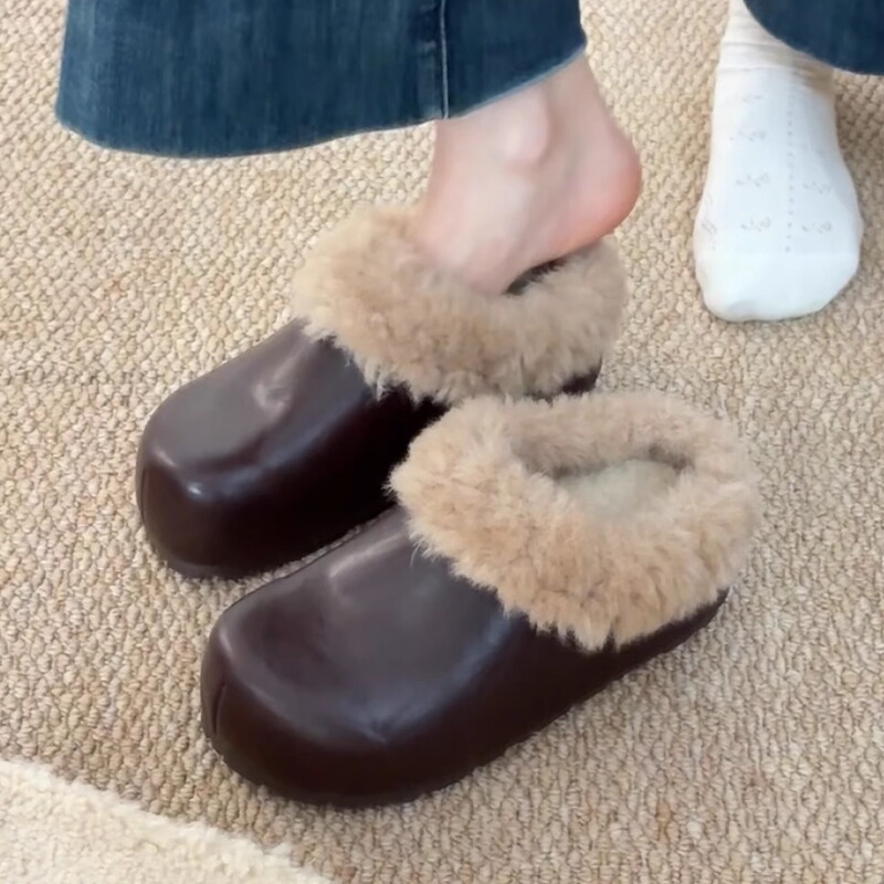 Leather Slip-On Furry Slippers Thick-Soled Birkenstock Shoes for Women 2025 New Winter Fleece-Lined Warm Cotton Shoes with Increased Height Inside